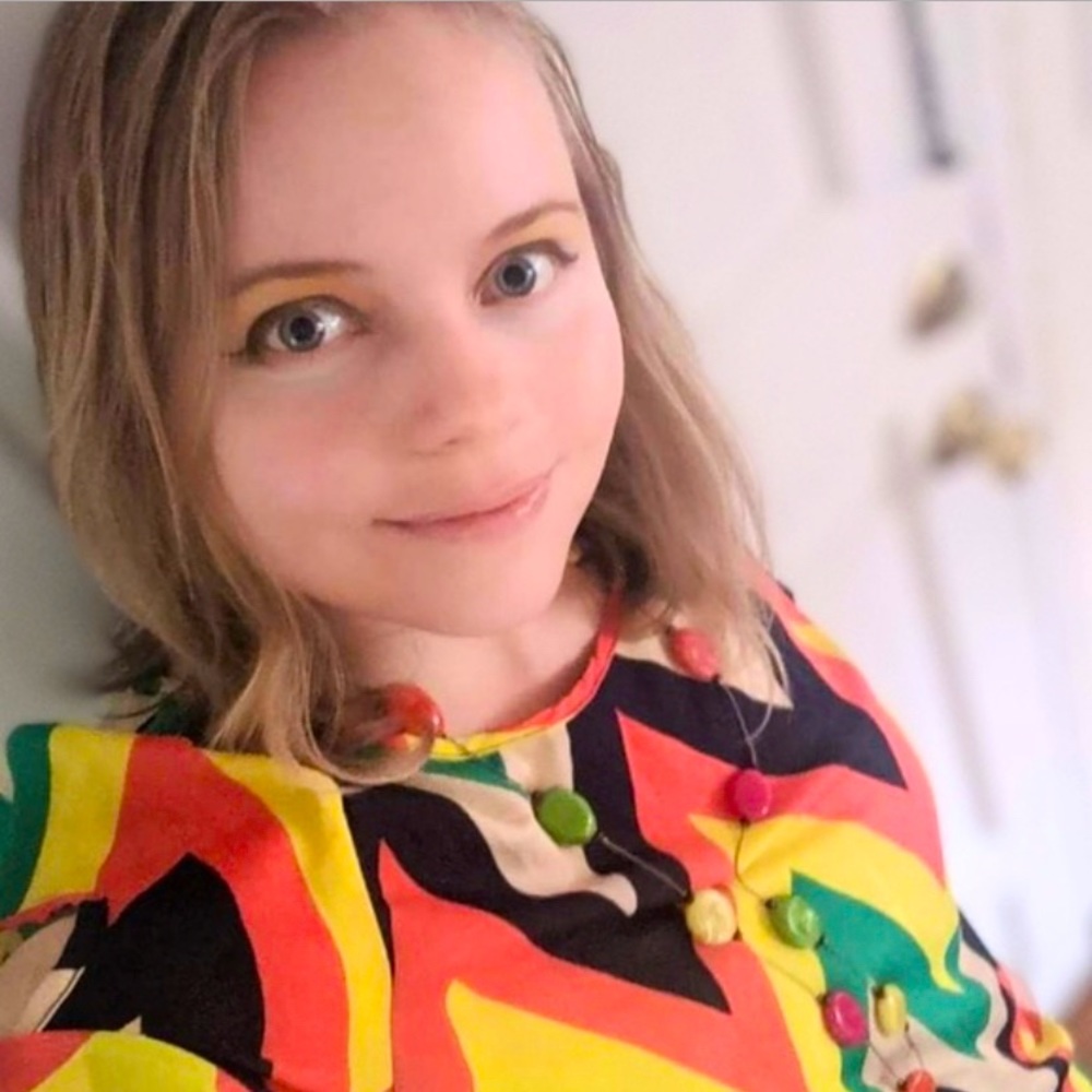 Meet your Posher, Rebecca